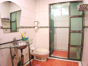 Changsing Business Motel Tainan Exterior photo